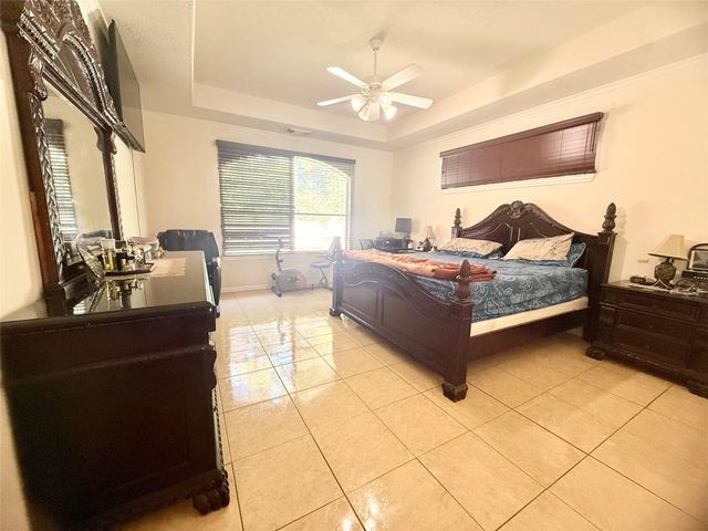 26864 Calgary Pointe Drive, Kingwood, TX 77339