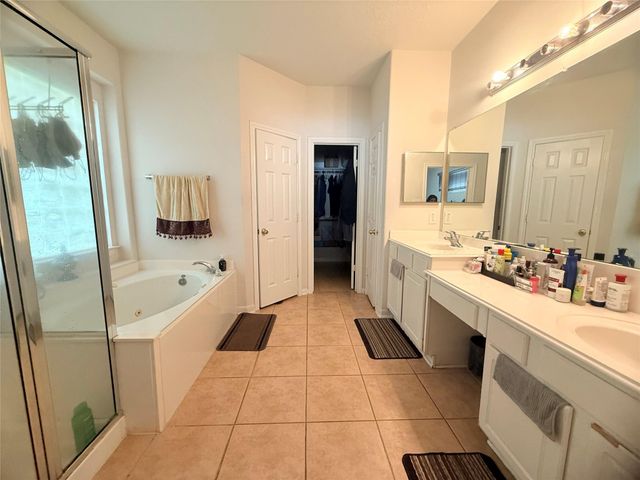 26864 Calgary Pointe Drive, Kingwood, TX 77339