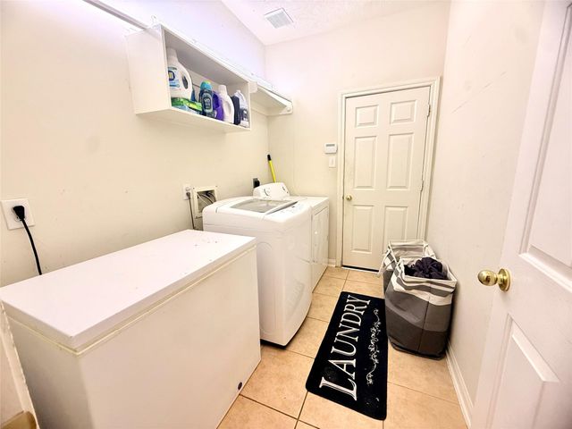 26864 Calgary Pointe Drive, Kingwood, TX 77339