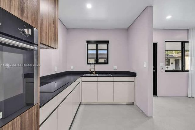 8931 NE 2nd Ave S3, El Portal, FL 33138