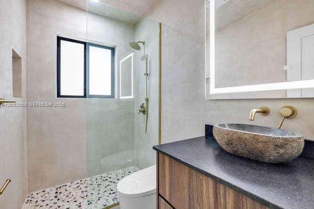 8931 NE 2nd Ave S3, El Portal, FL 33138