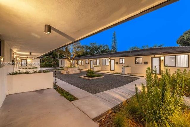 8931 NE 2nd Ave S3, El Portal, FL 33138