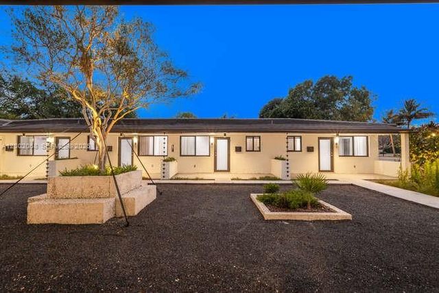 8931 NE 2nd Ave S3, El Portal, FL 33138