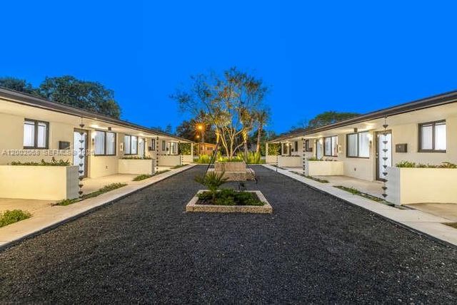 8931 NE 2nd Ave S3, El Portal, FL 33138