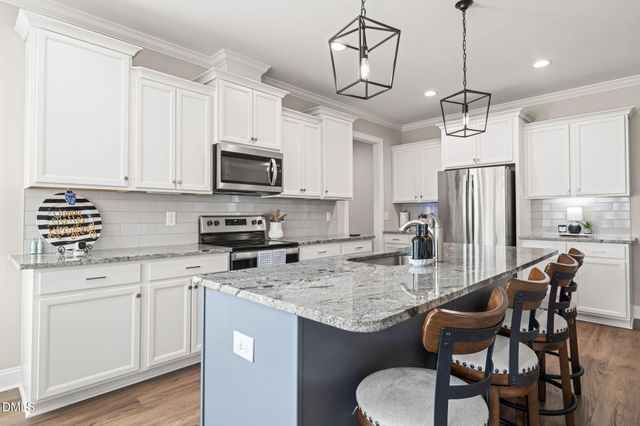 748 Old School Road, Four Oaks, NC 27524