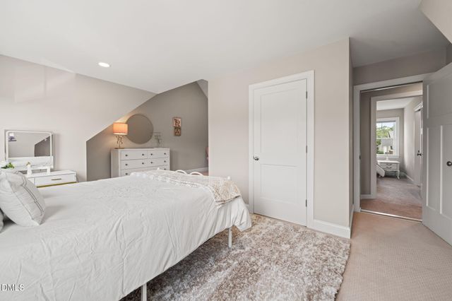 748 Old School Road, Four Oaks, NC 27524
