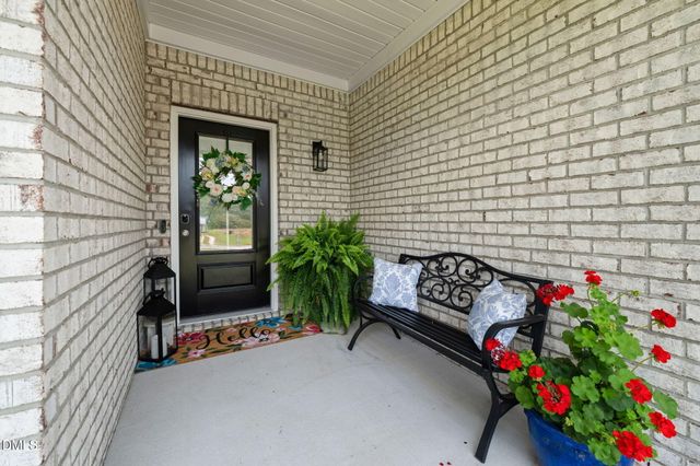 748 Old School Road, Four Oaks, NC 27524