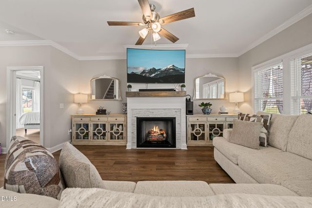 748 Old School Road, Four Oaks, NC 27524