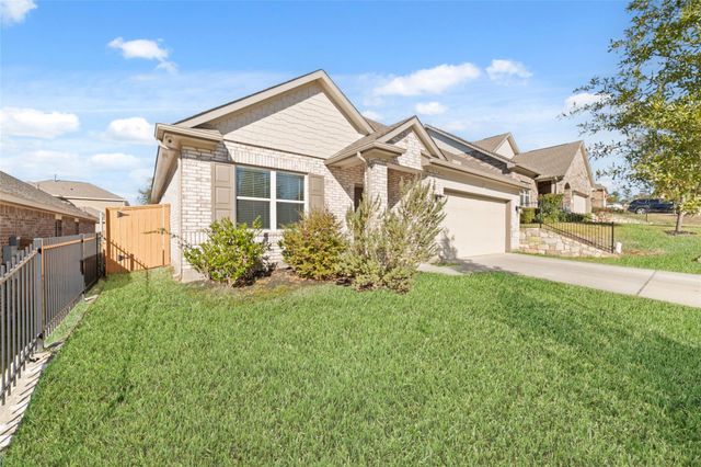 919 Golden Willow Lane, Conroe, TX 77304
