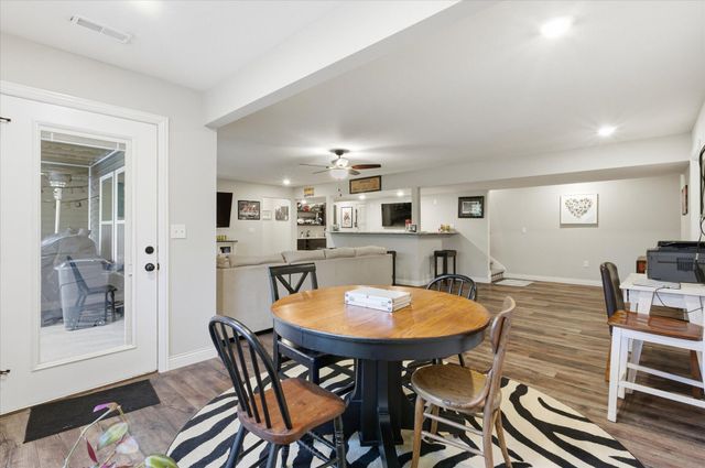 5812 MISTY SPRINGS WAY, Columbia, MO 65202