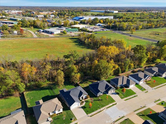 5812 MISTY SPRINGS WAY, Columbia, MO 65202