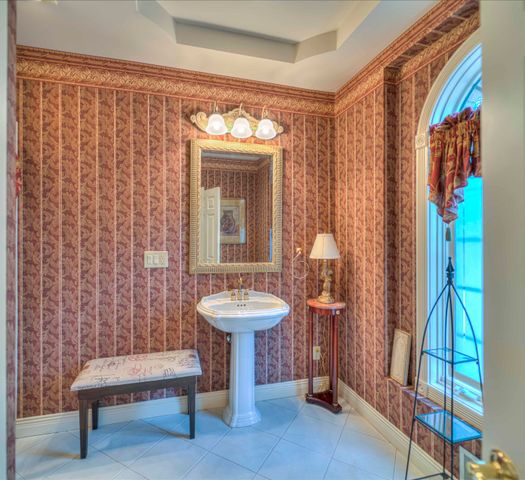 5150 Stone Oak Drive, Jackson, MI 49201