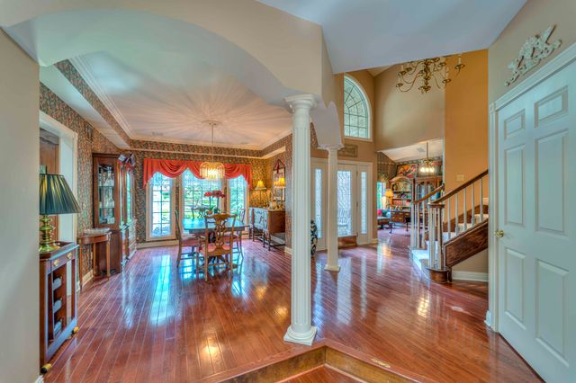 5150 Stone Oak Drive, Jackson, MI 49201