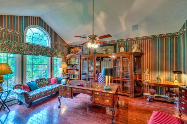 5150 Stone Oak Drive, Jackson, MI 49201