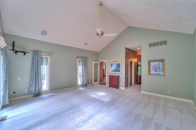 5150 Stone Oak Drive, Jackson, MI 49201