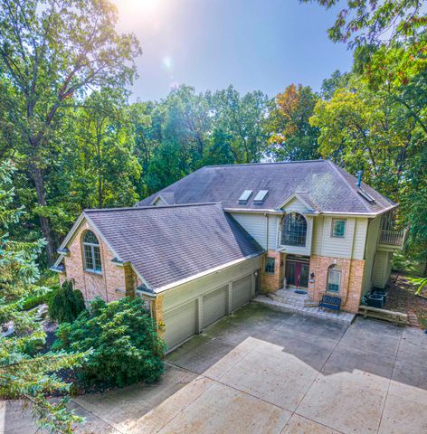 5150 Stone Oak Drive, Jackson, MI 49201