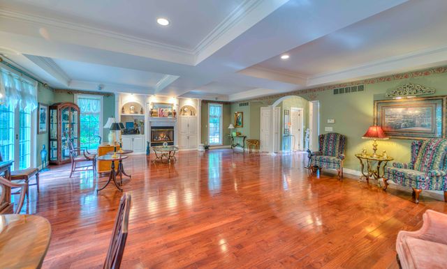 5150 Stone Oak Drive, Jackson, MI 49201