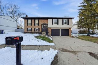 2337 Warfield Drive, Grove City, OH 43123