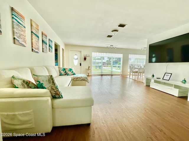 133 NE 1st Street, Satellite Beach, FL 32937