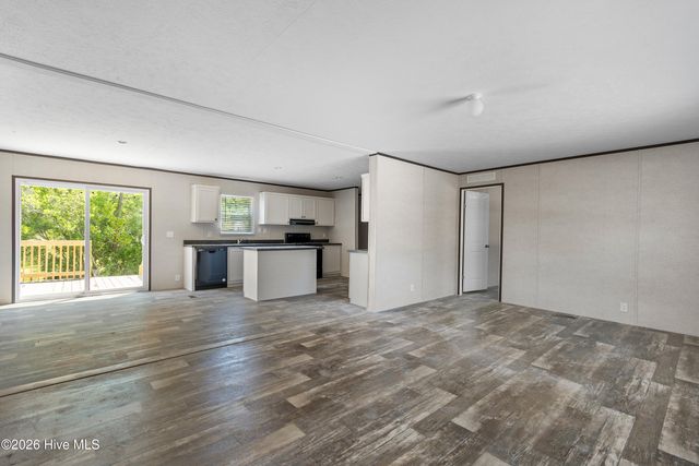 490 Orchard Lane SE, Bolivia, NC 28422