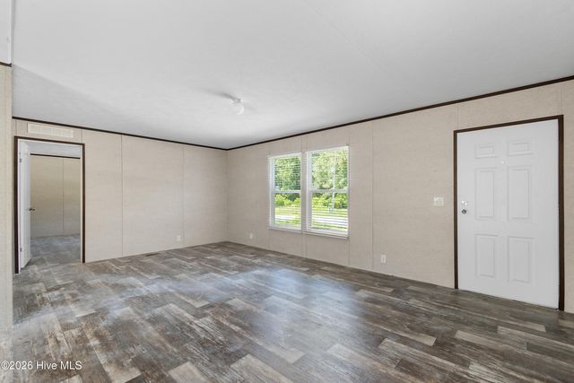 490 Orchard Lane SE, Bolivia, NC 28422