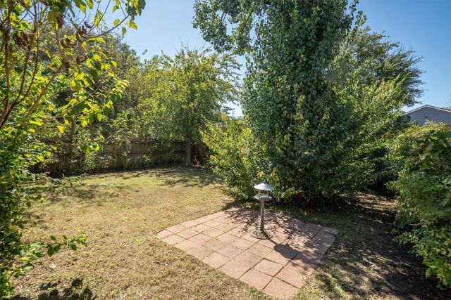 237 S Macarthur Boulevard, Coppell, TX 75019