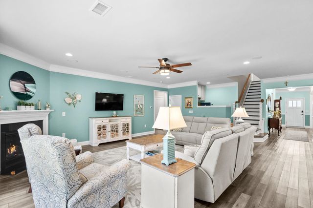 735 Greta Loop, Myrtle Beach, SC 29579