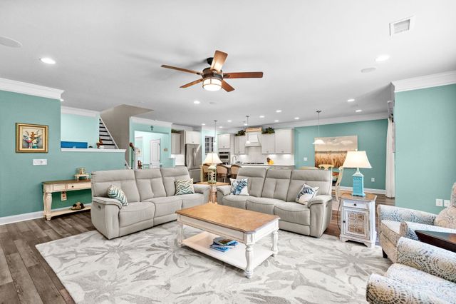 735 Greta Loop, Myrtle Beach, SC 29579