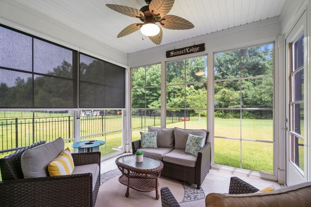 735 Greta Loop, Myrtle Beach, SC 29579
