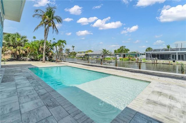 21631 Widgeon TER, Fort Myers Beach, FL 33931