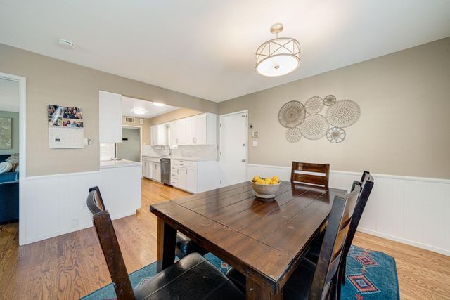 6209 Saint James Dr, Carmichael, CA 95608