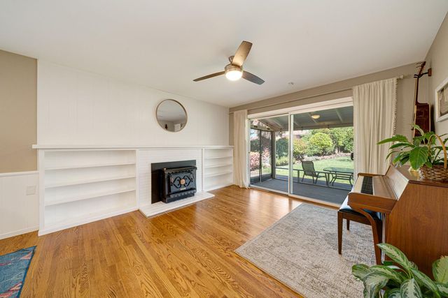 6209 Saint James Dr, Carmichael, CA 95608