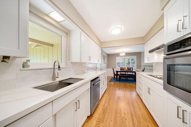 6209 Saint James Dr, Carmichael, CA 95608