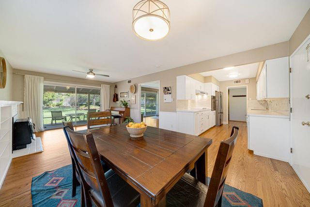 6209 Saint James Dr, Carmichael, CA 95608