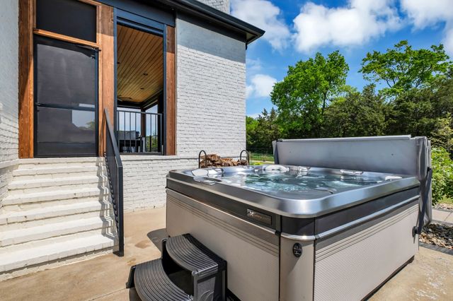 1061 Annecy Pkwy, Nolensville, TN 37135