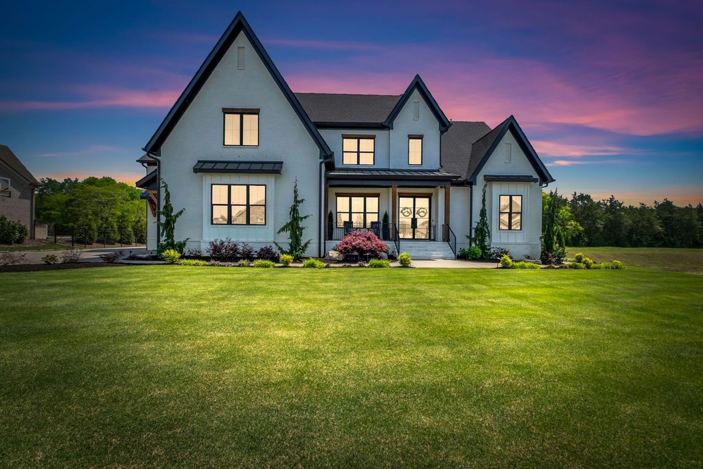 1061 Annecy Pkwy, Nolensville, TN 37135