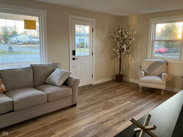 1300 S K Street, Elwood, IN 46036