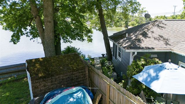 34453 Edgewater Drive, Paw Paw, MI 49079