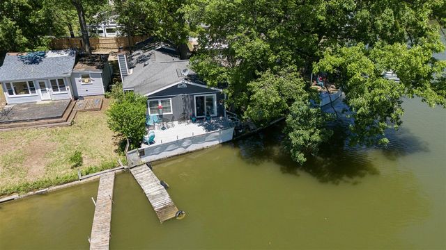 34453 Edgewater Drive, Paw Paw, MI 49079