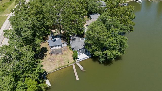 34453 Edgewater Drive, Paw Paw, MI 49079