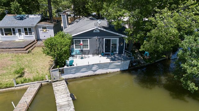 34453 Edgewater Drive, Paw Paw, MI 49079