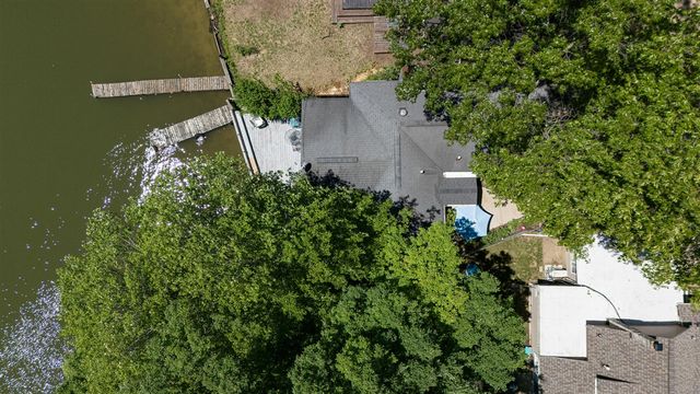 34453 Edgewater Drive, Paw Paw, MI 49079