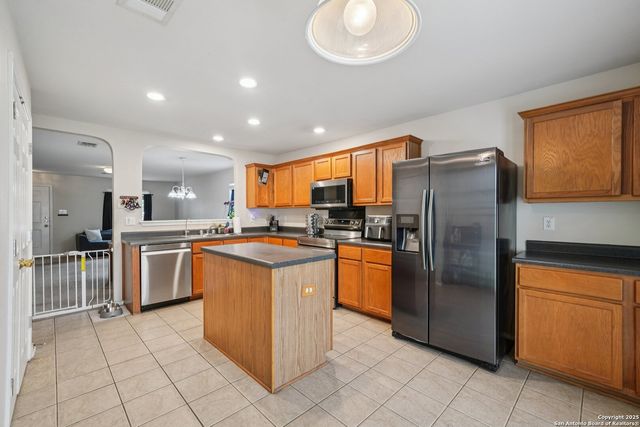 9707 Mustang Bay, San Antonio, TX 78254