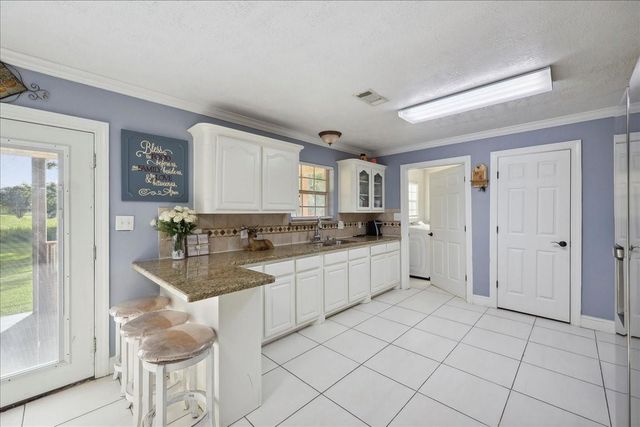 11156 Country Lane, Beaumont, TX 77705