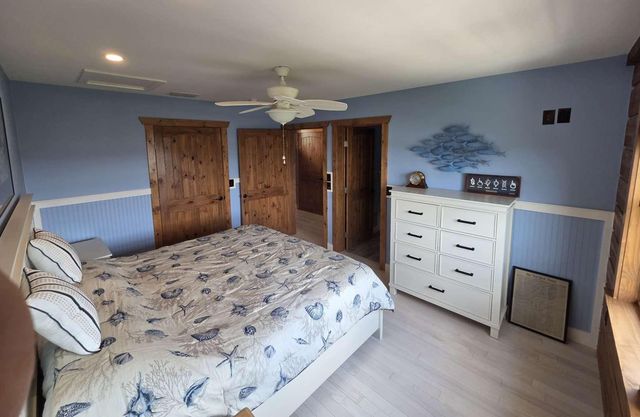 1039 Coventry RD, Spicewood, TX 78669