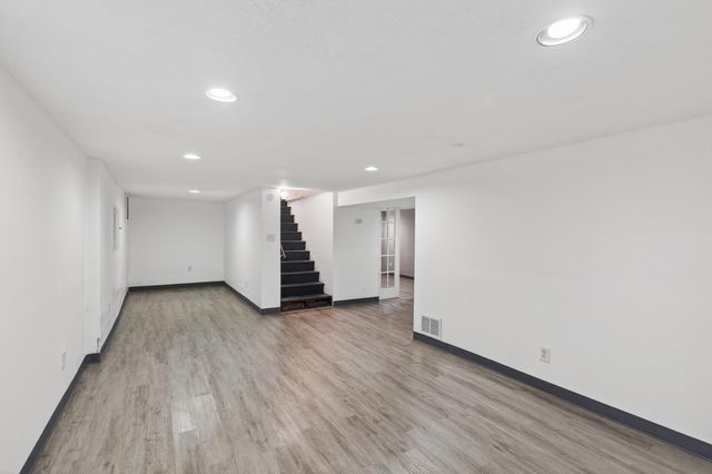 1589 Euclid Street, Saint Paul, MN 55106