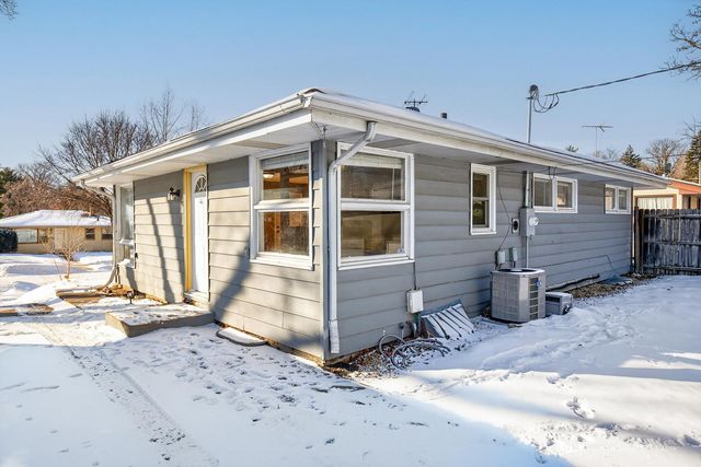 1589 Euclid Street, Saint Paul, MN 55106