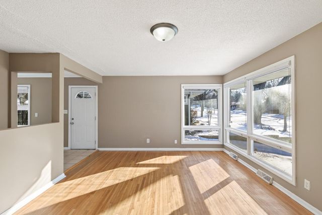 1589 Euclid Street, Saint Paul, MN 55106