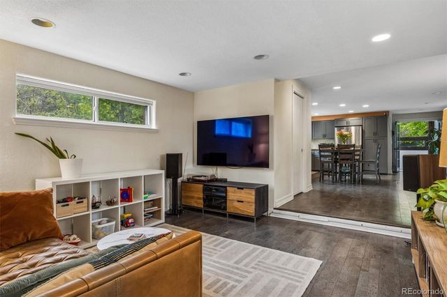 2001 S Marion Street, Denver, CO 80210