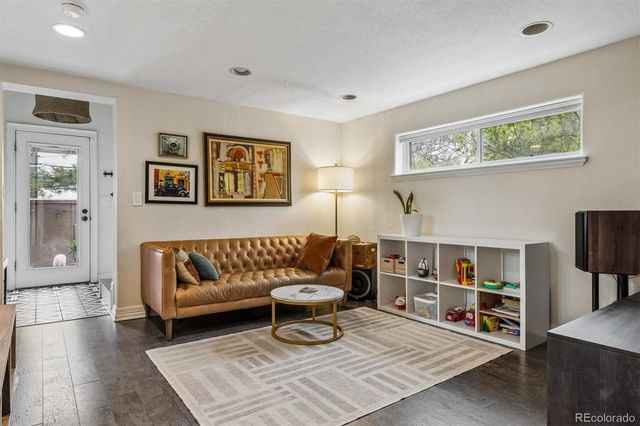 2001 S Marion Street, Denver, CO 80210
